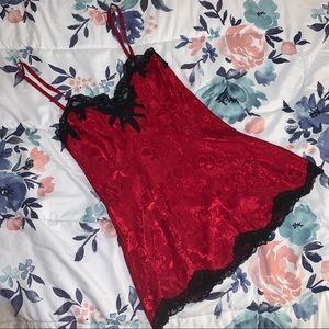 Vintage Victoria’s Secret Nighty